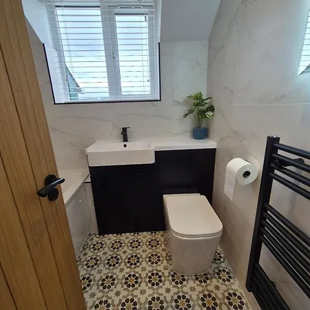 Apartmán Tranquil Waters - Relaxing Space With Views *