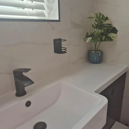 Tranquil Waters - Relaxing Space With Views * Bowness-on-Windermere