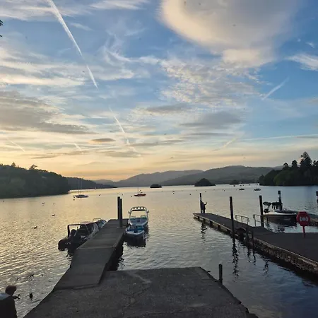 Apartmán Tranquil Waters - Relaxing Space With Views